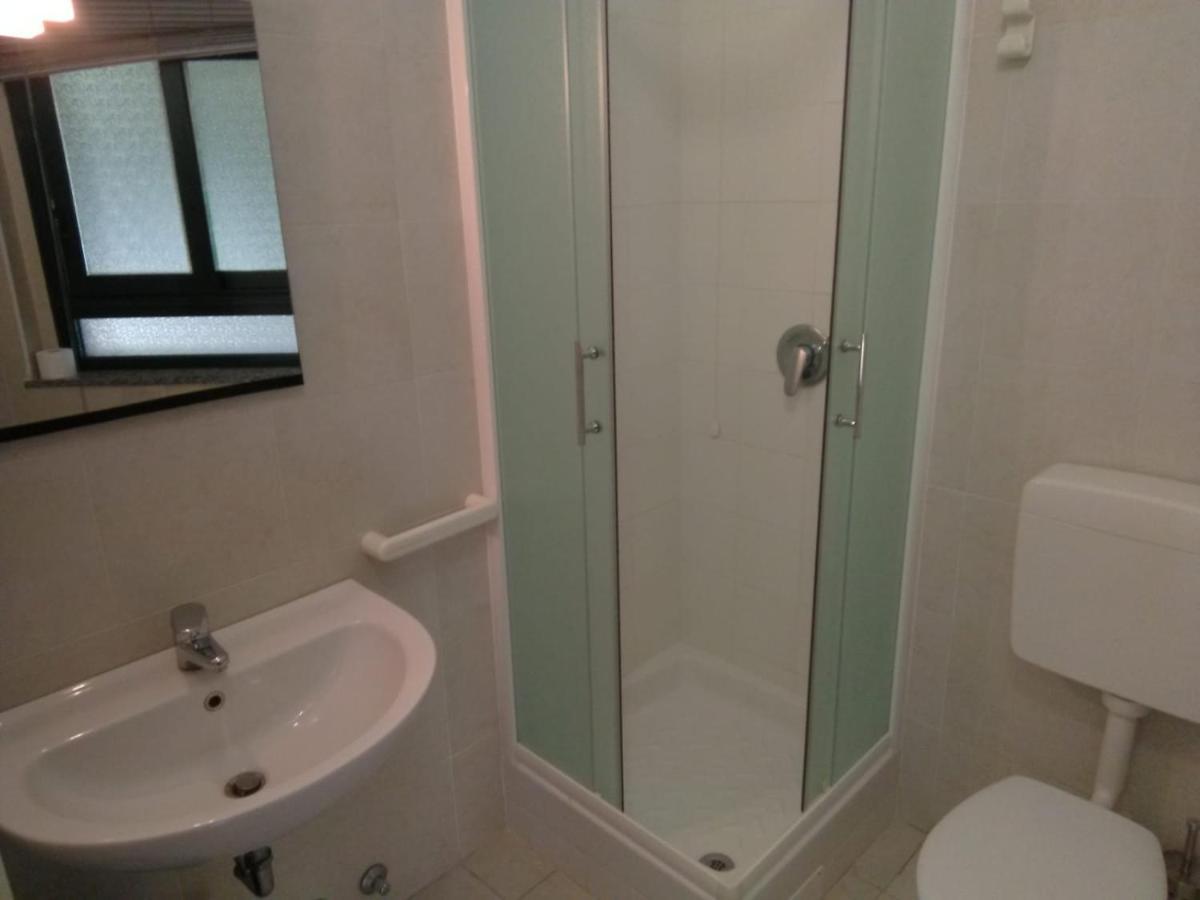 La Cordata Accommodation - Brodolini 24 Cinisello Balsamo Kültér fotó