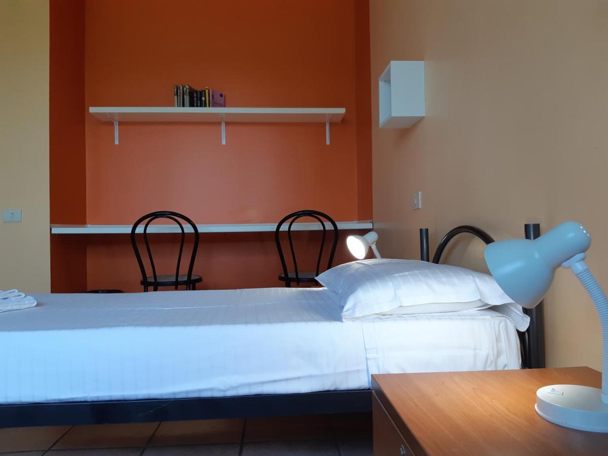 La Cordata Accommodation - Brodolini 24 Cinisello Balsamo Kültér fotó