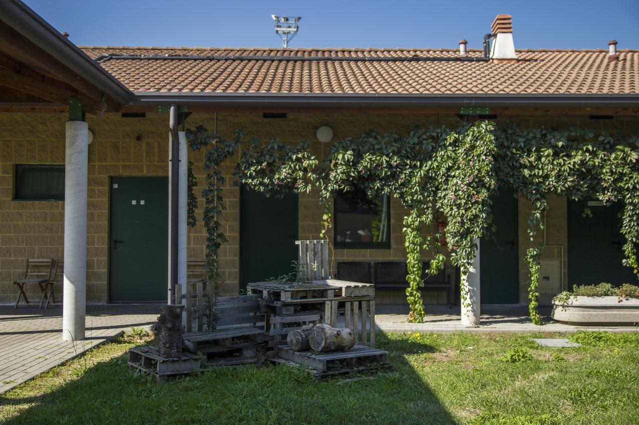 La Cordata Accommodation - Brodolini 24 Cinisello Balsamo Kültér fotó